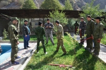 Машғулияти амалии «Дастгир намудани аъзоёни гурӯҳҳои муташаккили ҷиноятӣ»