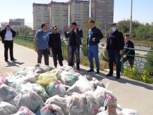 Аксияи тозагии курсантони Академияи ВКД дар ноҳияи Фирдавсии пойтахт