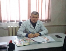 Табибони тоҷик «бо дасти урён дар мукобили шамшери аҷал саф оростанд»