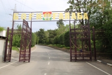 Тозаю озода намудани гирду атроф ва роҳравҳои Боғи Ғалаба