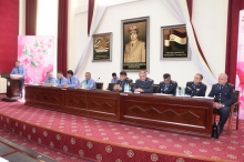 Ташкили вохӯрии сардорони Шуъбаҳои Вазорати корҳои дохилӣ бо курсантони Академияи ВКД 