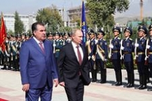 Муносибатҳои муштараки гуногунҷабҳаи Тоҷикистону Россия: ҷанбаи геополиткиии он