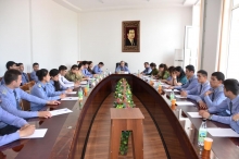 Мизи мудаввар таҳти унвони «Тоҷикистон-макони ҳунарҳои асил ва сайёҳӣ»