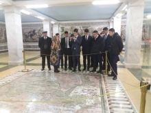 Аз амонӣ гуфтугӯ дорем мо…