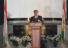 Парчами миллӣ рамзи муқаддас ва ифтихори мост